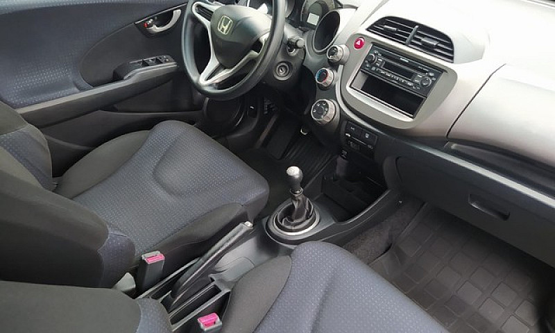 Honda Fit 2011 Extra...