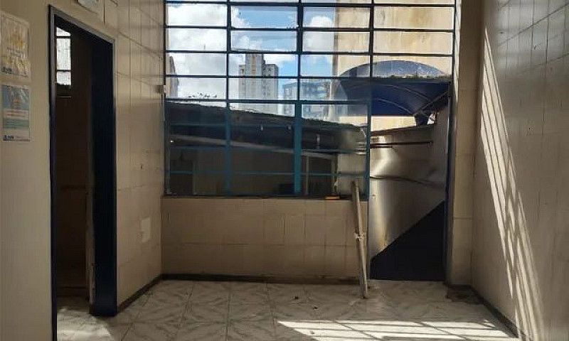 Casa Bastante Ampla,...