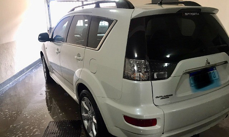Outlander Gt4 3.0 ...