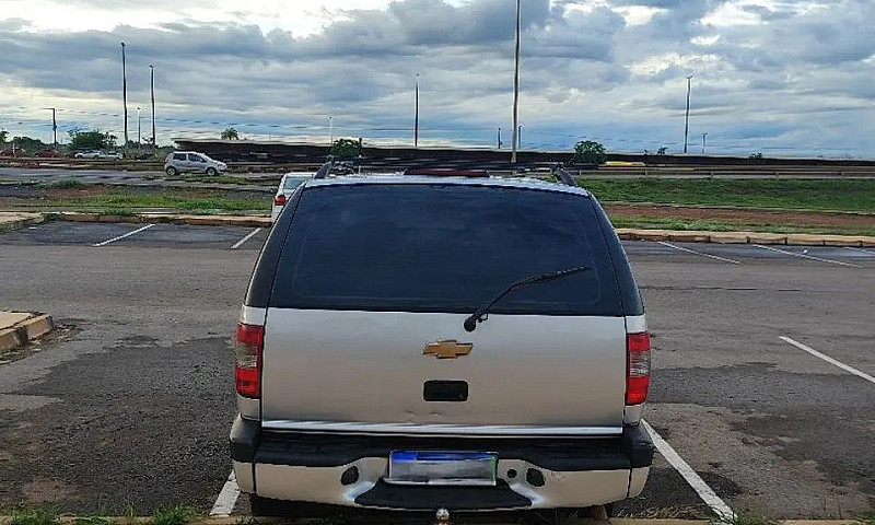 Chevrolet S10 Blazer...