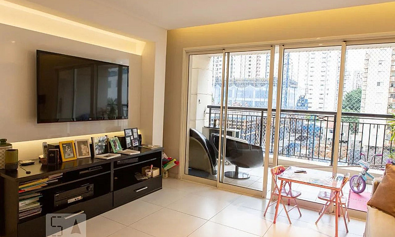 Apartamento À Venda ...