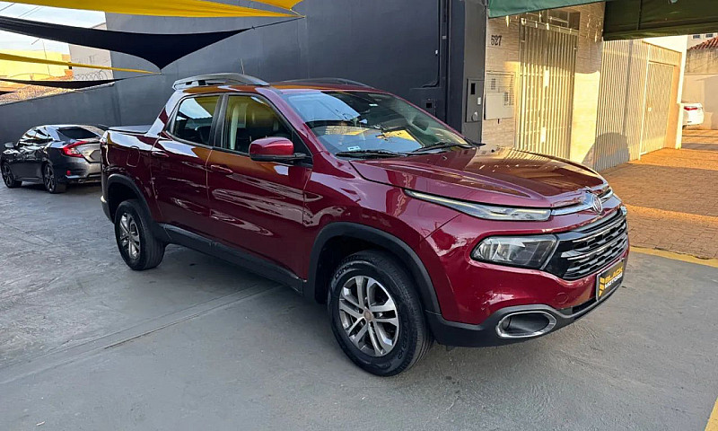 Fiat Toro Freedom 1....