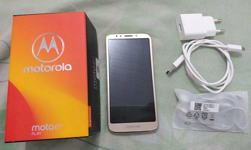 Moto E5 Play...