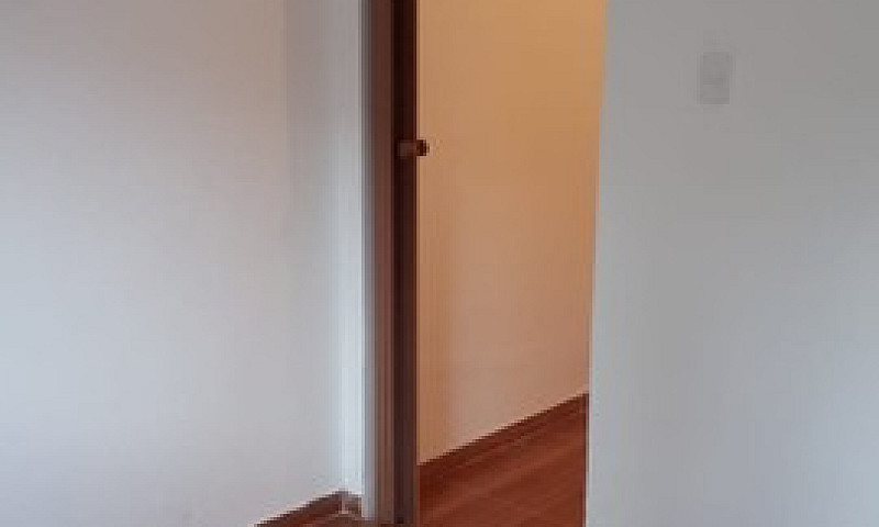 Apartamento De 1 Qua...