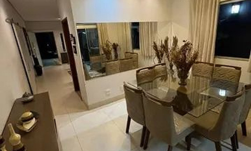Casa A Venda Com Pis...