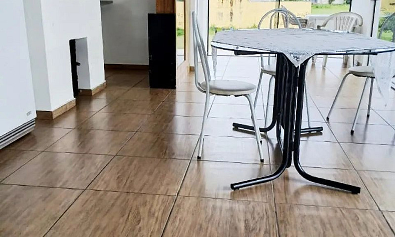 Casa De Esquina 150M...