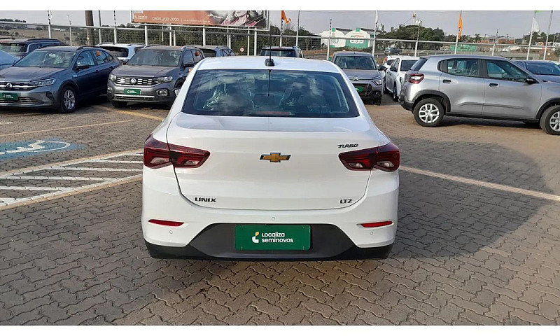 Chevrolet Onix Hatch...