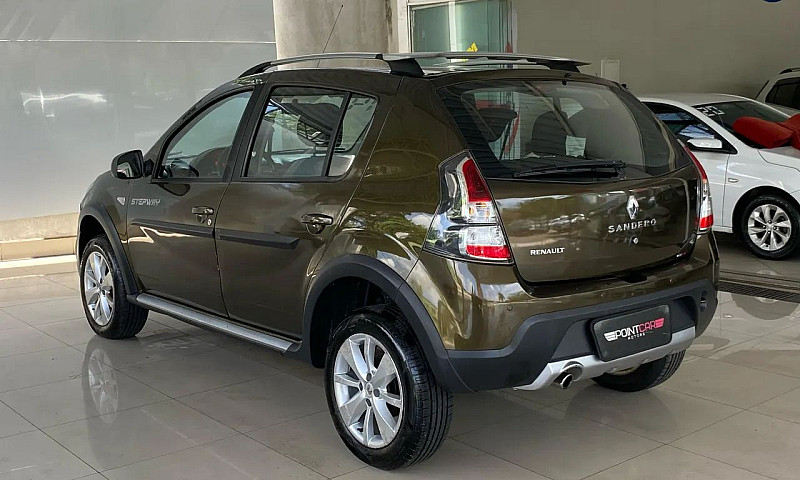 Renault Sandero Step...