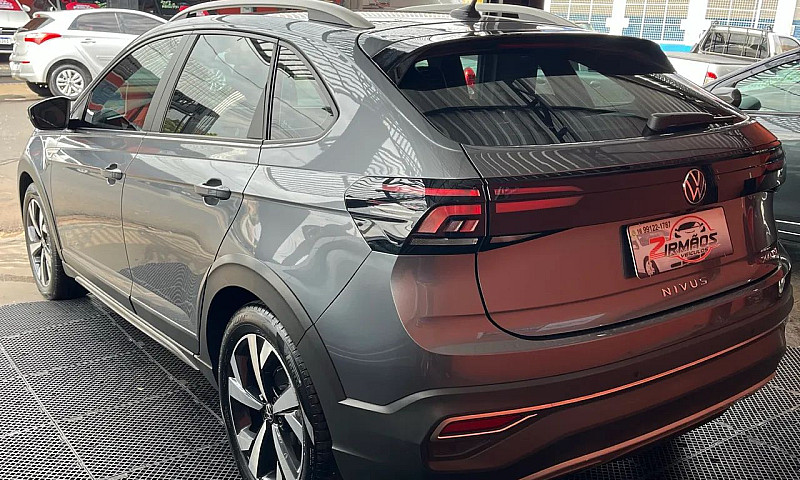 Volkswagen Nivus Hig...