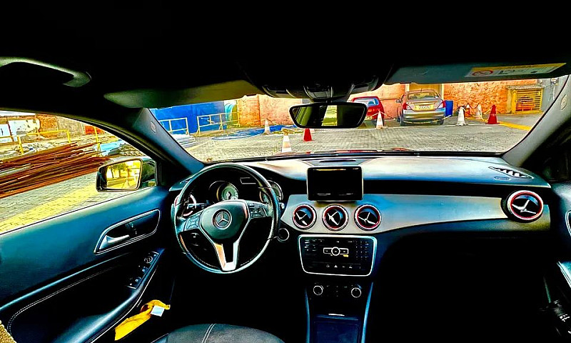 Mercedes-Benz Gla 20...