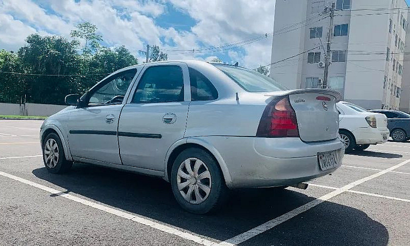 Chevrolet Corsa Seda...