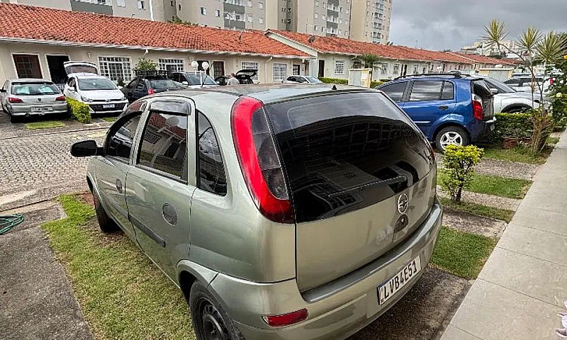 Chevrolet Corsa Hat....