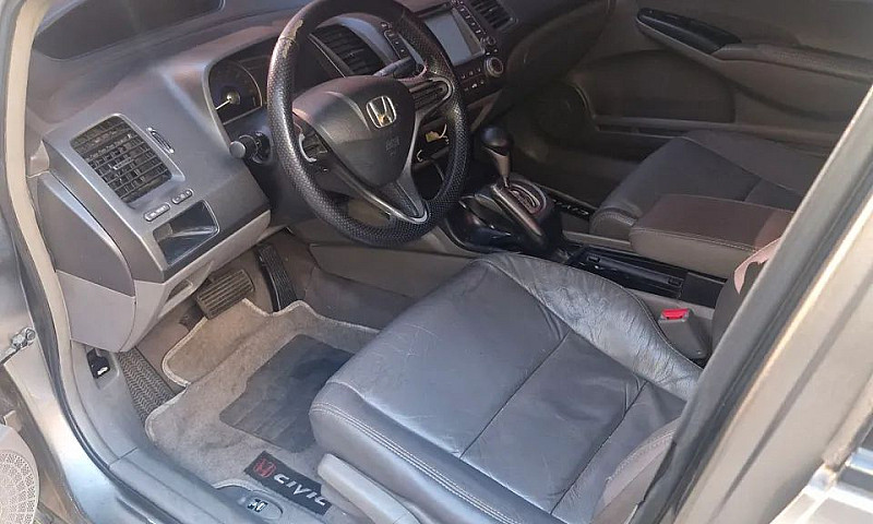 Honda Civic Sedan Lx...