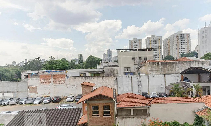 Apartamento À Venda ...