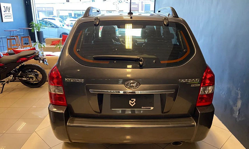 Hyundai Tucson 2.0 1...