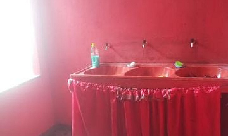 Casa Para Alugar...