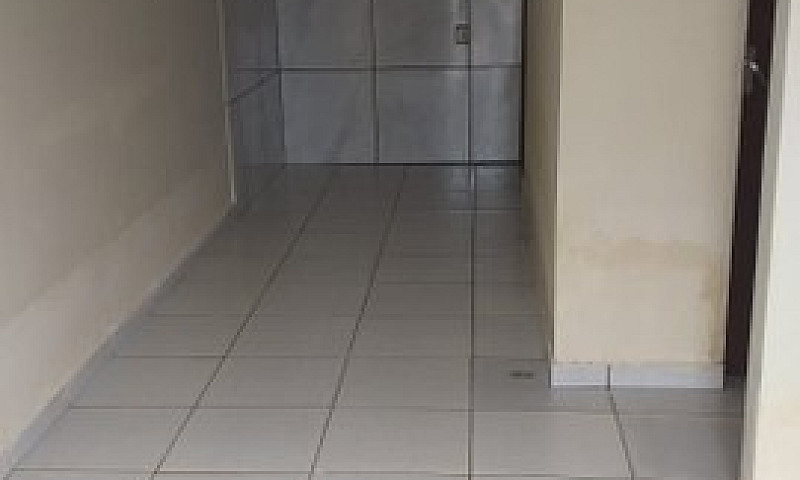 Aluga-Se Apartamento...