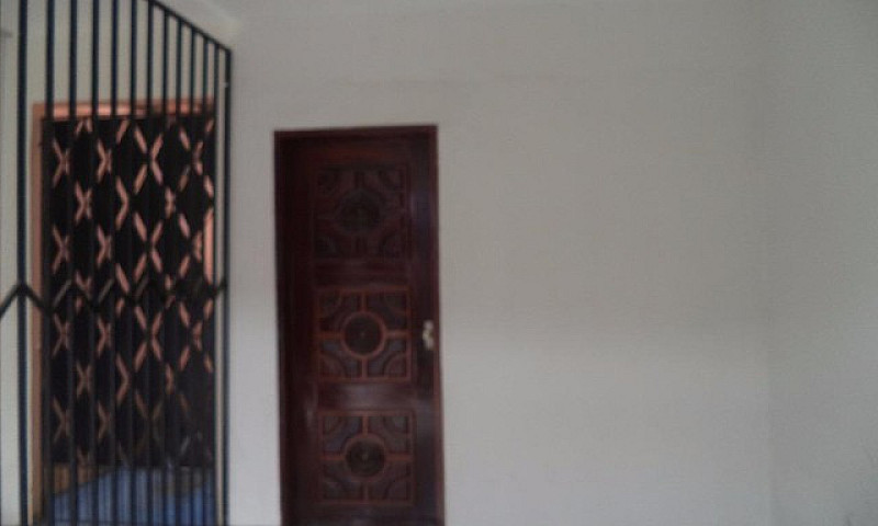 Casa Com 1 Dormitóri...