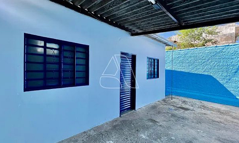 Casa Para Locação...