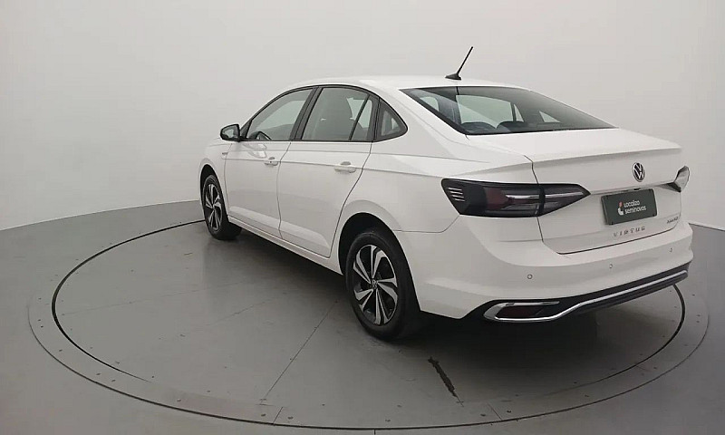 Volkswagen Virtus Co...