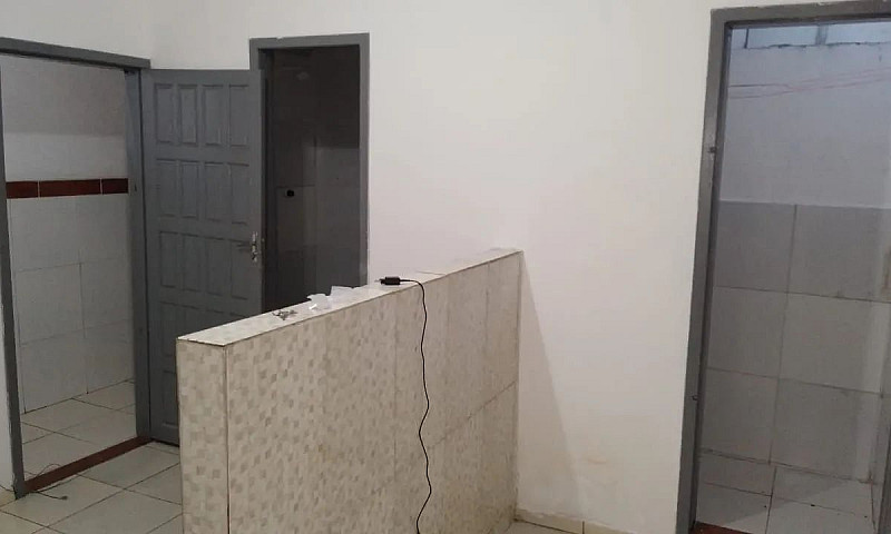 Casa 2 Quartos No Bu...