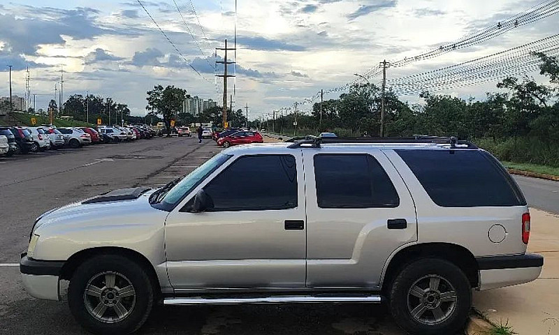 Chevrolet S10 Blazer...