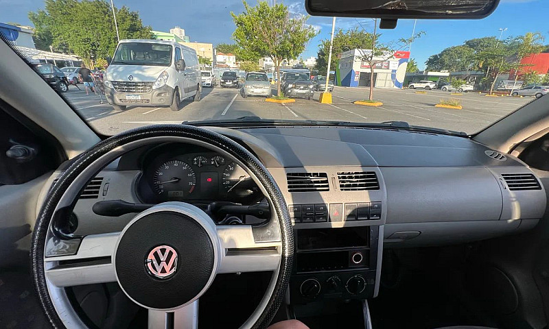 Volkswagen Gol Geraç...