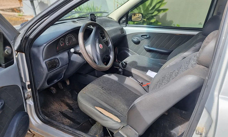 Fiat Strada 1.4 Mpi ...