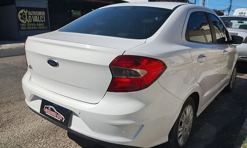Ford Ka 1.5 Sedan Se...