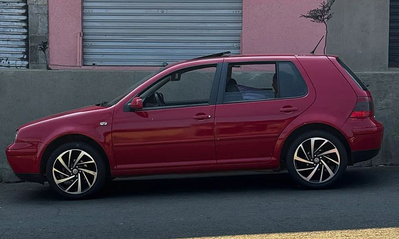 Volkswagen Golf Flas...