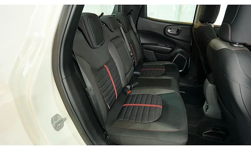 Fiat Toro Freedom 1....