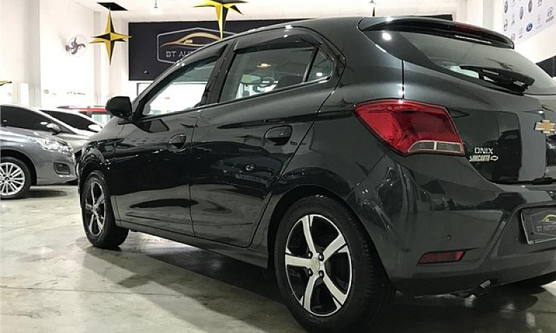 Chevrolet Onix 2019 ...