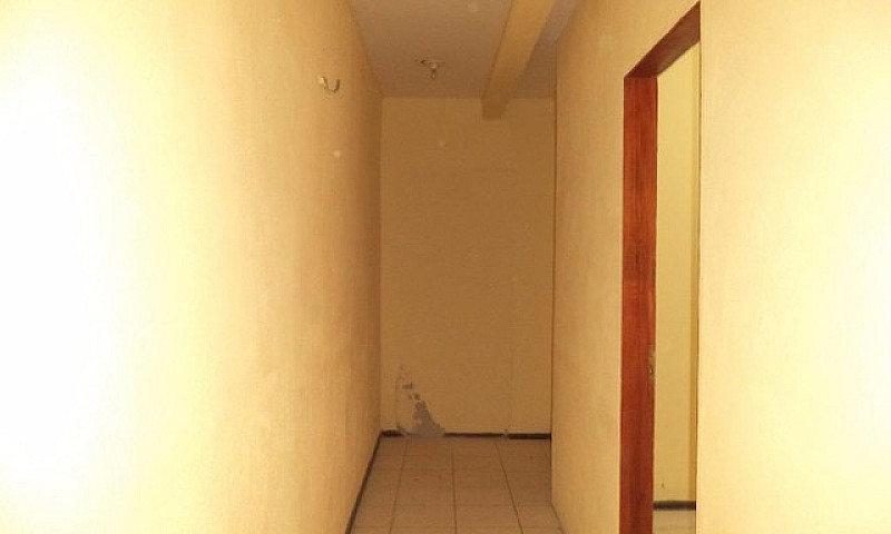 Casa Com 1 Dormitóri...