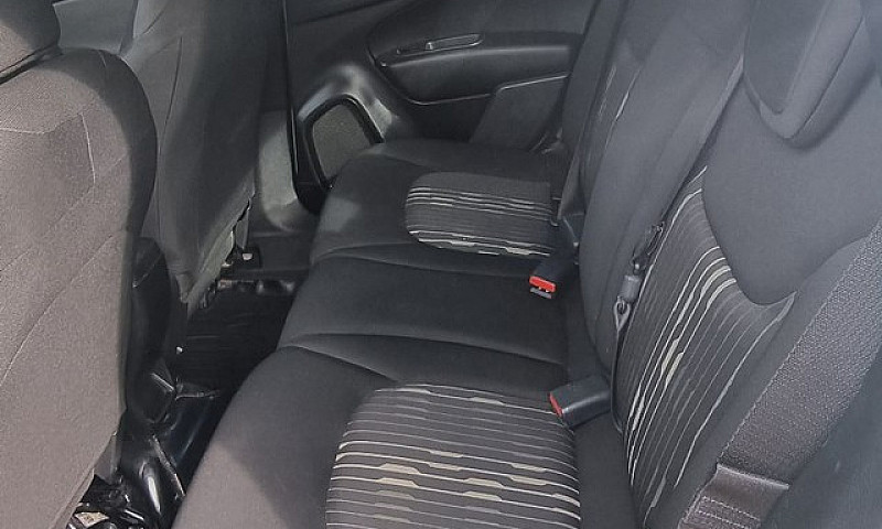 Fiat Toro Freedom - ...