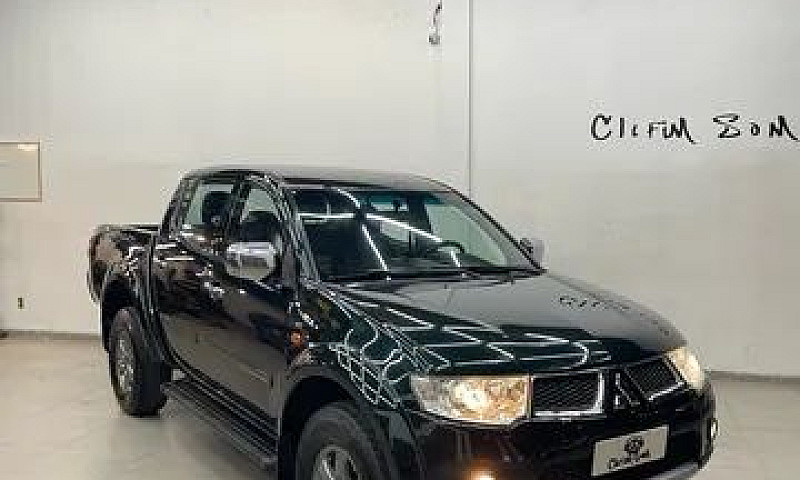 L200 Triton Hpe 4X4 ...