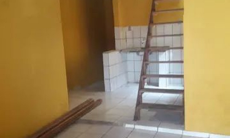 Alugo Casa Para Casa...