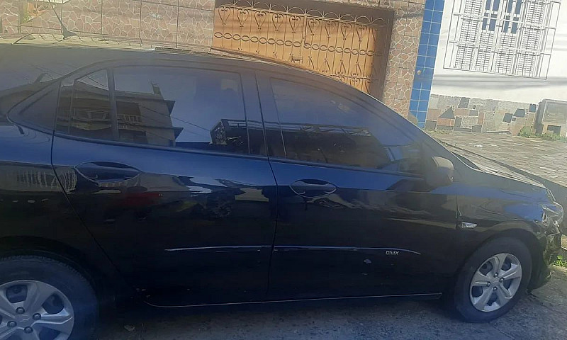 Chevrolet Onix Hatch...