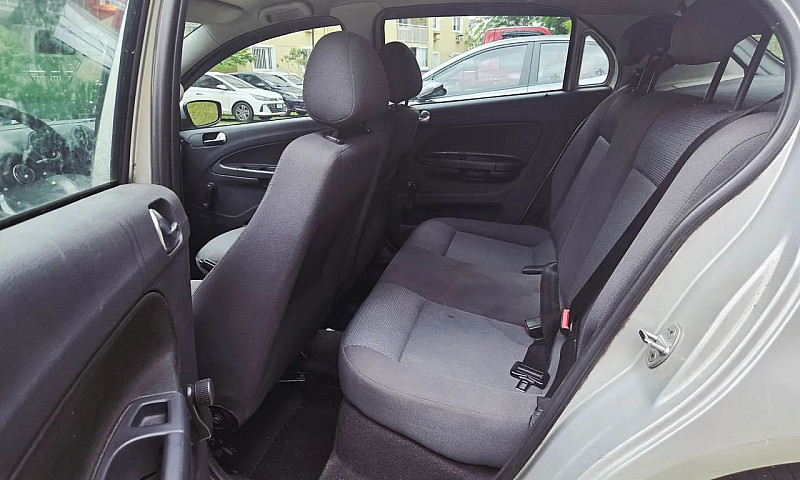 Volkswagen Gol Geraç...