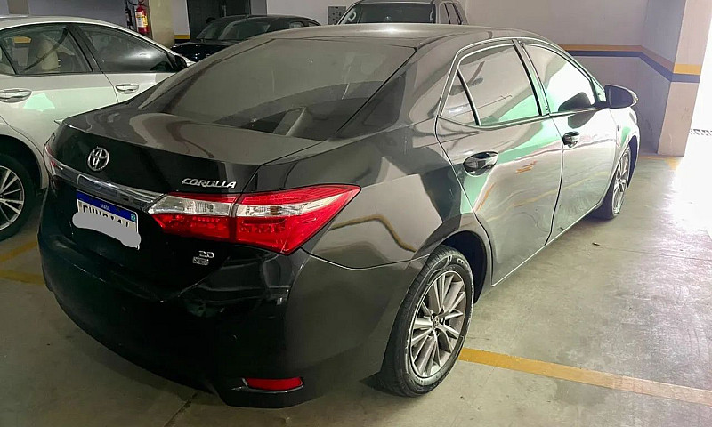 Toyota Corolla Xei 2...