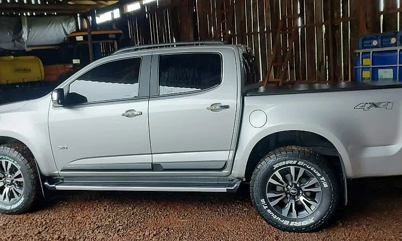 Chevrolet S10 Pick-U...