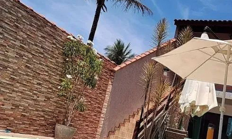 Casa A Venda 5+ Quar...