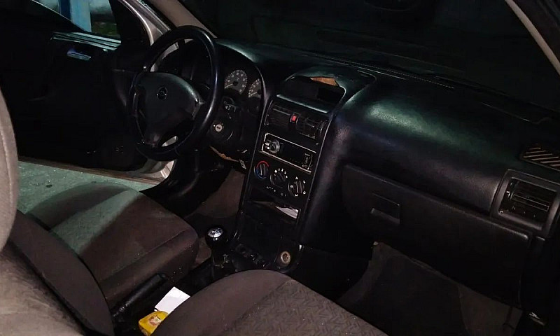 Chevrolet Astra Adva...