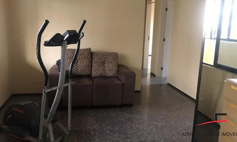 Apartamento Semimobi...