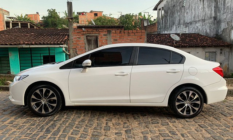 Vendo Honda Civic 20...