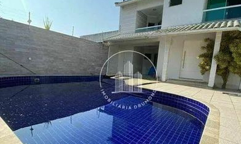 Casa Com 2 Suítes À ...