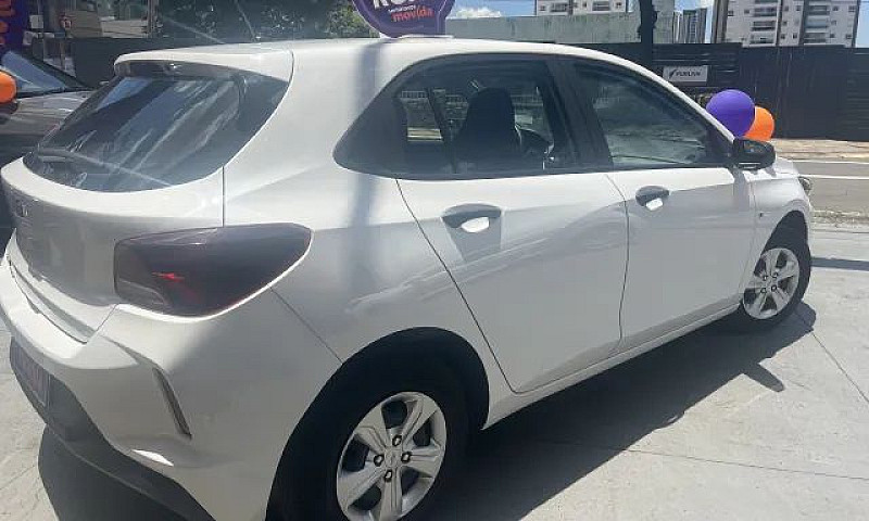 Chevrolet Onix Hatch...