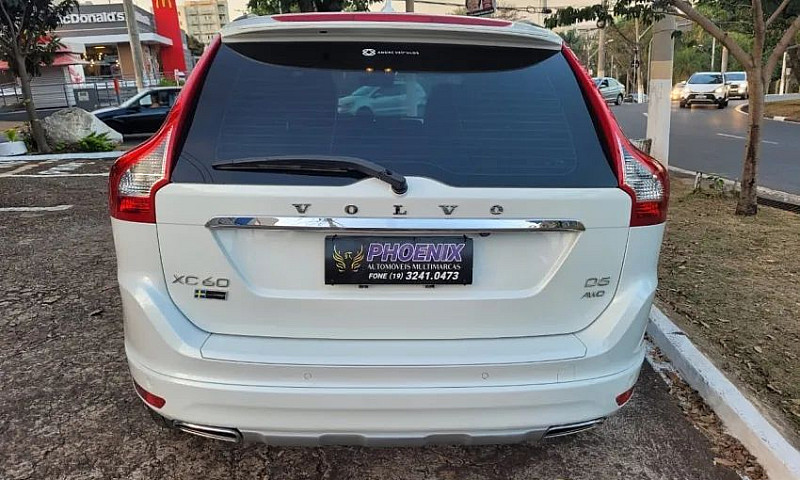 Volvo Xc60 2.4 D5 Mo...