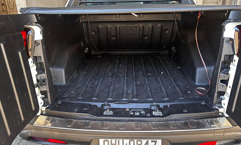 Fiat Toro Volcano 2....