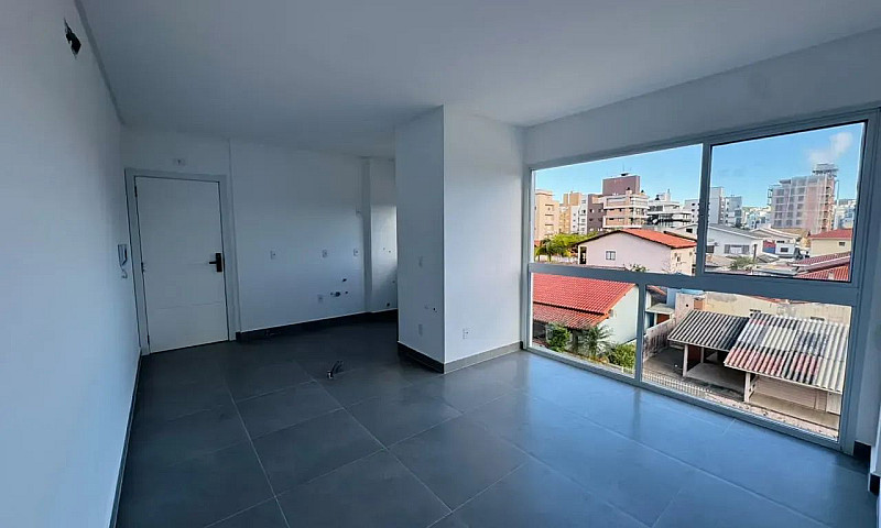 Apartamento Novo Com...
