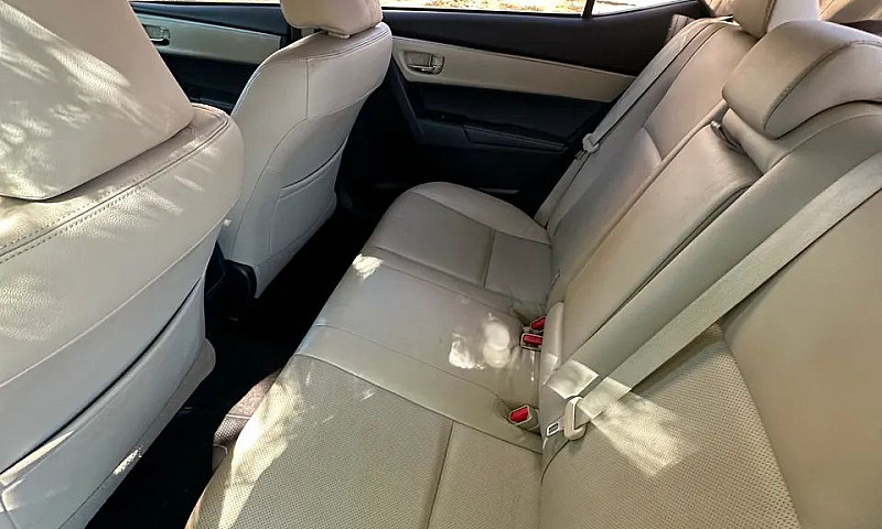Toyota Corolla Altis...